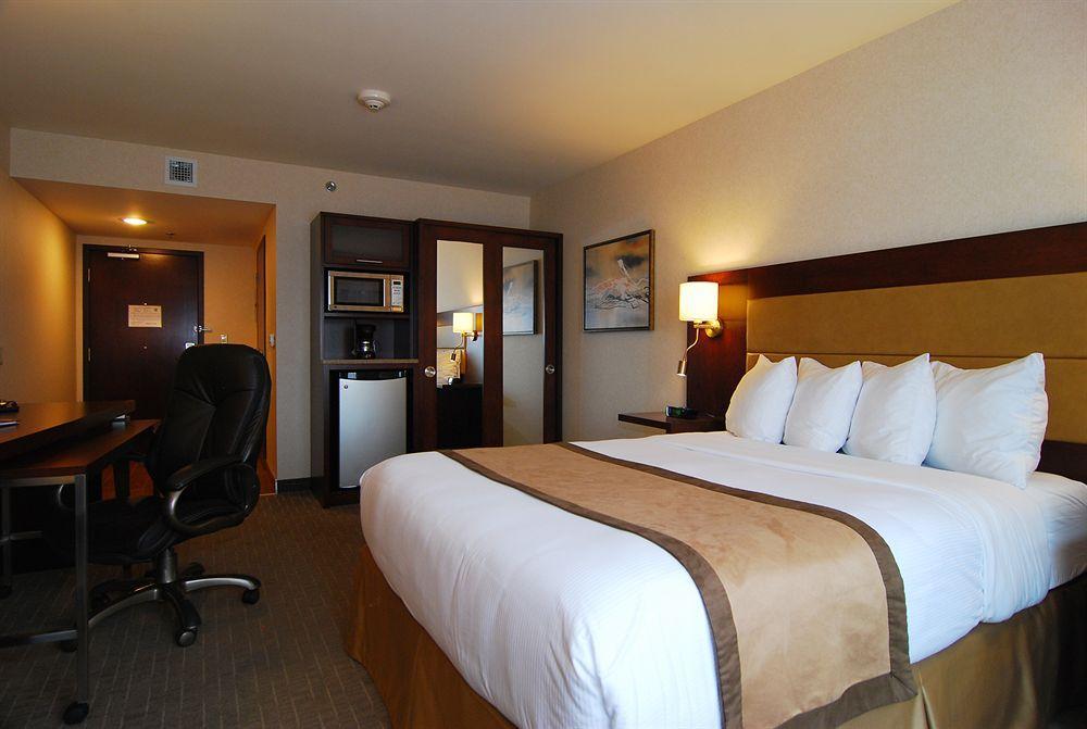 Quality Inn & Suites Val-d'Or Kamer foto