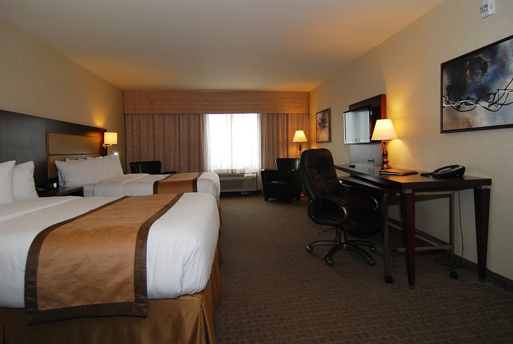 Quality Inn & Suites Val-d'Or Kamer foto